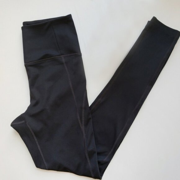 Girlfriend Collective Compressive Black Leggings - Picture 2 of 3